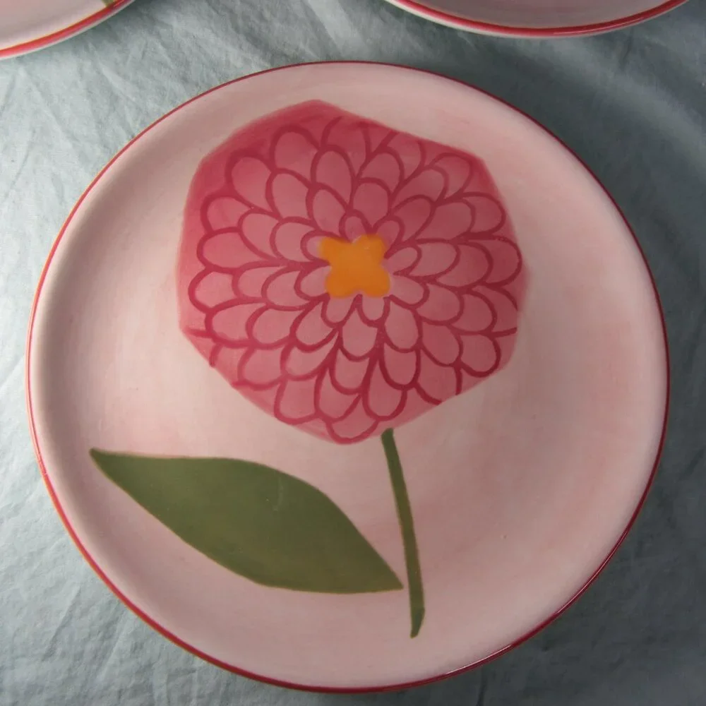 crate & barrel FOUR flower plates (w2453)